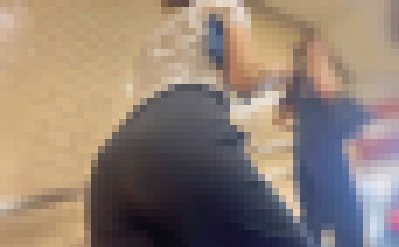 素人女たちのパッツン美尻を堪能!自慢の尻肉をムニュらせて突き出しながら♂を挑発! サンプル画像4