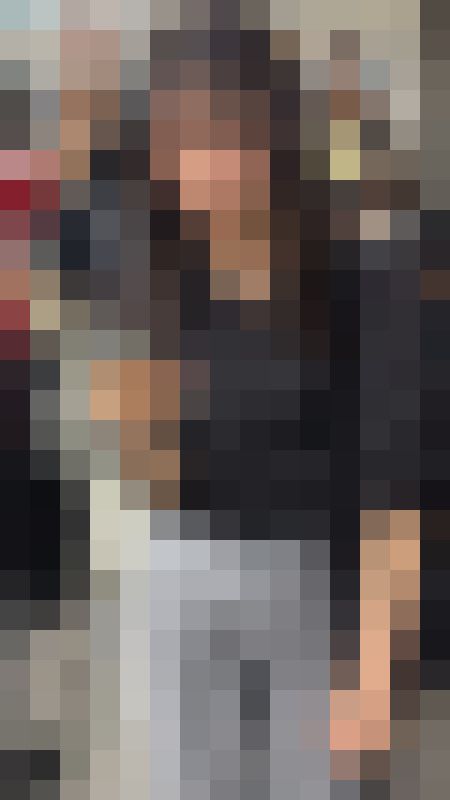 【推定B~Cカップ16】顔の整った正統派の美人顔！美人のちっぱいの膨らみ撮影！　サンプル画像5