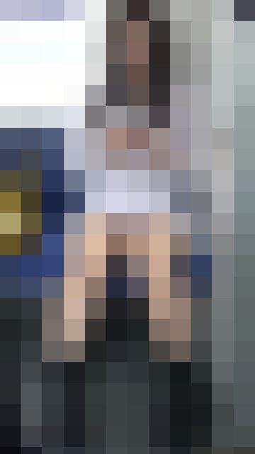 【10月18日まで顔モザなし】めちゃくちゃかわいすぎる美脚ワンピギャル、赤Tが丸見え[4K動画][顔出し][ドアップあり]　サンプル画像2
