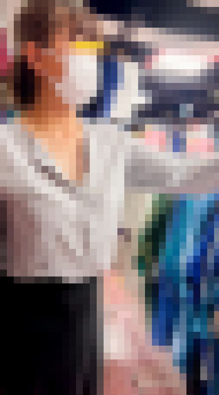 【店員さん胸チラB地区54】CDショップ店員さんの乳首チラ/古着屋店員さんの美巨乳胸チラ　２名　サンプル画像6