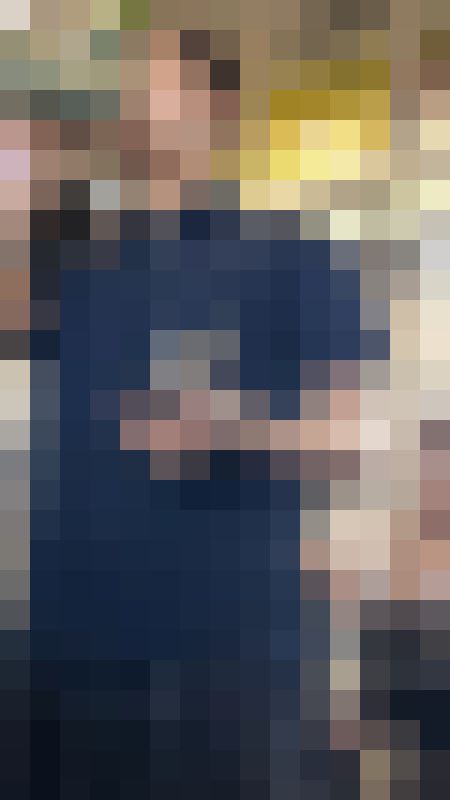 【放課後の眺め172】清純派制服ＪＫの爽やかボディを下から観察！　サンプル画像4