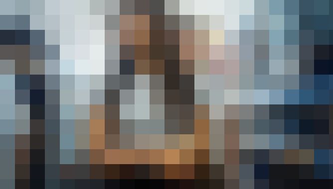 某芸能人激似の極上美巨乳美女の張りがエグすぎてフル勃起不可避など　サンプル画像5