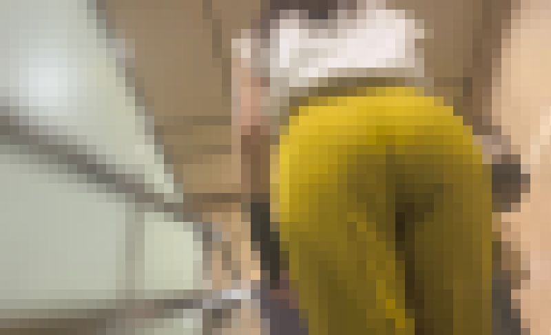 【再販】極上の下品な美巨尻を下から堪能!ケツをムニュらせながら食い込むパンティと浮き出るクロッチで男を挑発! サンプル画像3