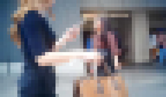 美爆乳を突き出して歩く激カワ美人女子大生がエロ過ぎるなど　サンプル画像4