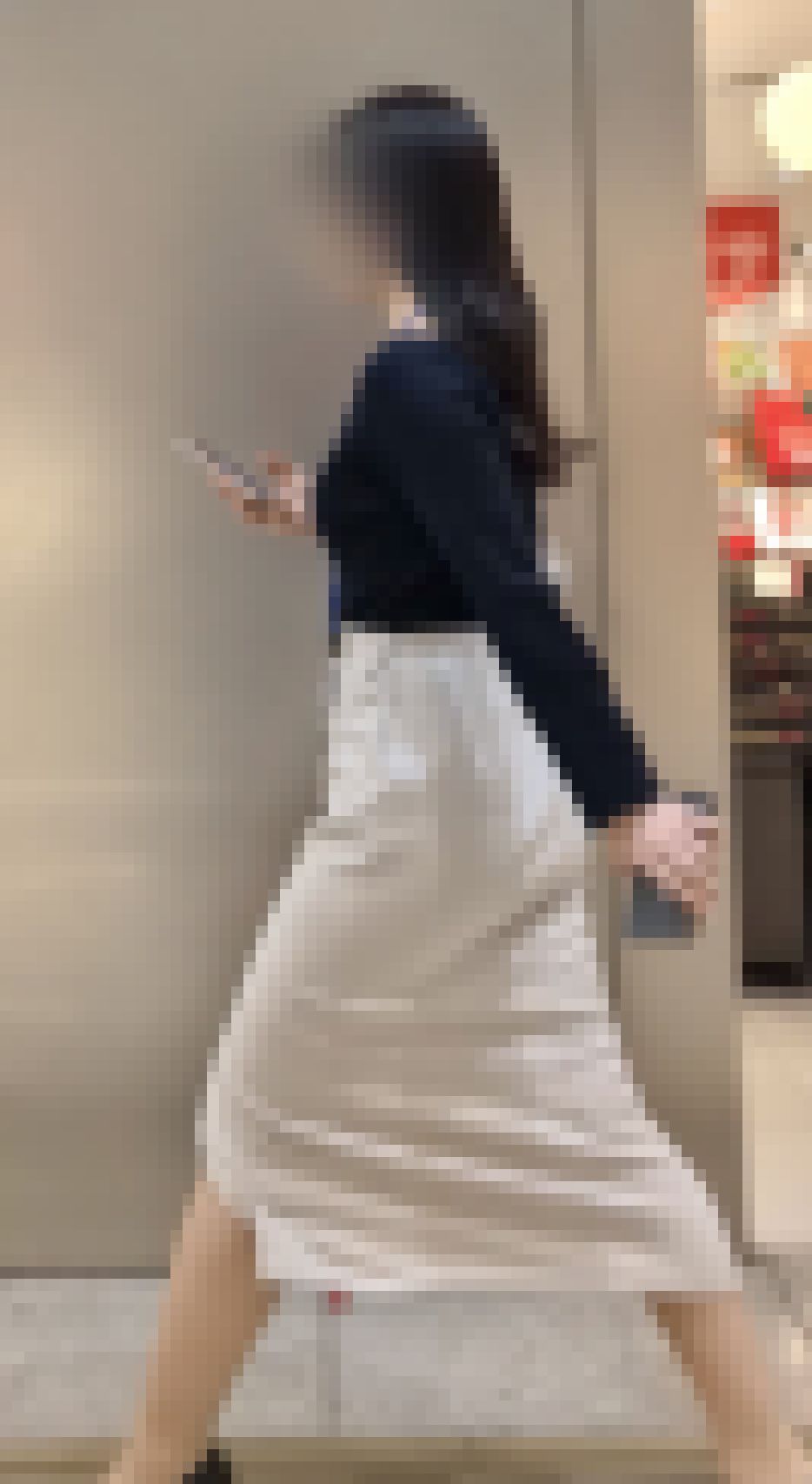 【601】白のロングタイスカを見せつけて闊歩するお姉さんOL！　サンプル画像4