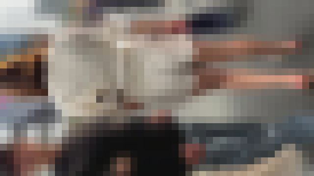 【再販】収録時間6分18秒！美人のお姉さんのハーフパンツからパンティーが透けてますね(/ω＼)　サンプル画像3