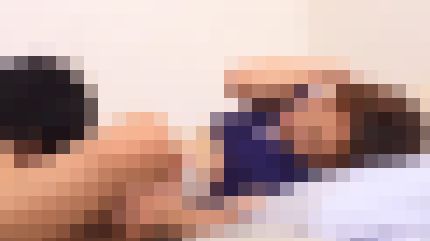 【再販】長身スレンダーの22歳人妻が面接で体を弄られ感じてしまいハメ撮りで喘ぎまくる　サンプル画像3