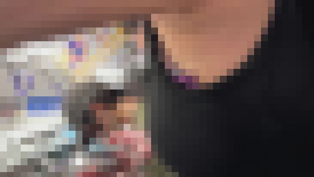 【再販】再生時間5分4秒！メンエス嬢の脇マ●コ×巨乳×胸チラ×ブラチラを凝視するだけの動画(/ω＼)　サンプル画像1