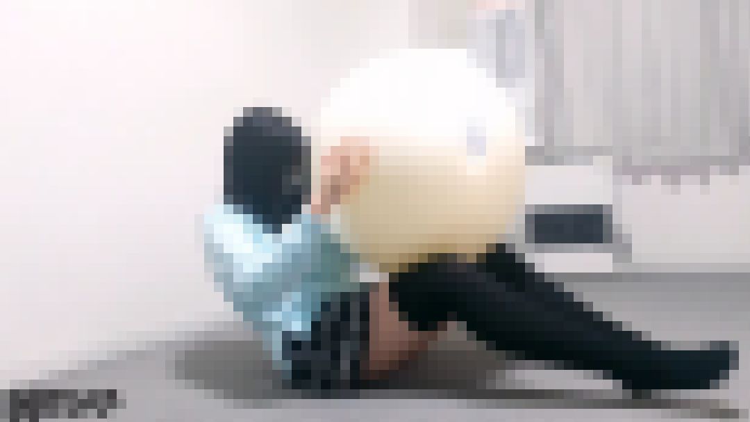 【再販】(大開脚パンモロ2作品セット)どちらもまさかの生パンティー！！【1作目】バランスボール少女　+　【2作目】習字少女　サンプル画像2