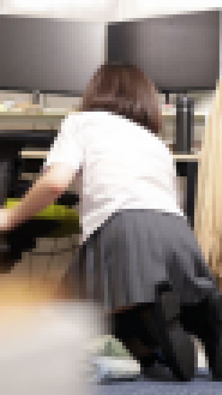 有名私立出ててもパンティは隠さないんですねぇ・・・知的清純空色パンティ　サンプル画像5