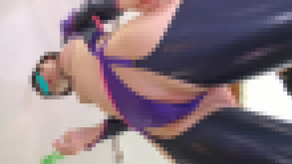 [会員制マル秘イベントお宝映像シリーズ50-12]お立ち台に上がった美女たちのパンツを次々下ろす魔の手の悪行を目の当たりにした　サンプル画像2