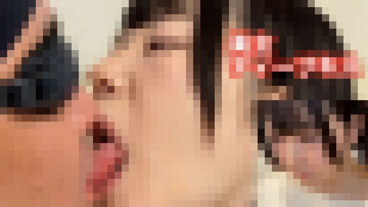 色白清純美女の舌と唾の濃厚な匂い。男の舌を吸って唾を擦り合うディープキス超接写! サンプル画像