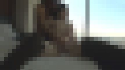 【再販】色白美乳の19歳銀行員がプライベートでは経験したことない巨根で膣奥を突かれ悶絶 サンプル画像3