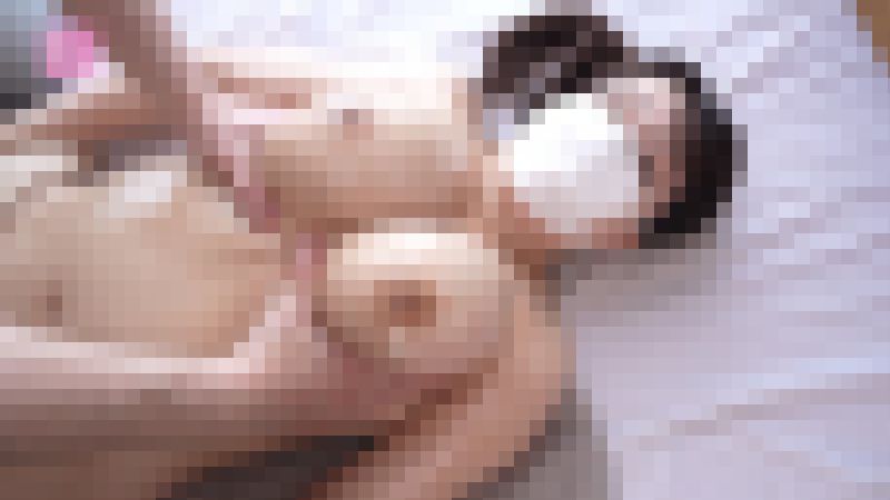 【再販】21全裸オイルマッサージ【前編】!!KカップOLエマの爆乳をエステティックにバストをマッサージ! サンプル画像1